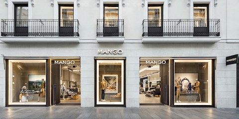 MANGO 2 MİLYON MASKE BAĞIŞLIYOR!