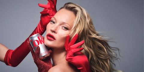 KATE MOSS, DIET COKE KREATİF DİREKTÖRÜ OLDU