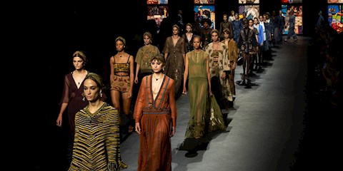 DIOR İLKBAHAR YAZ 2021 KOLEKSİYONU