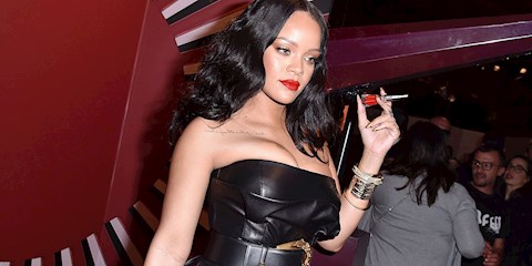 RIHANNA’NIN İLKLER YARATAN FENTY MARKASINA İLK BAKIŞ