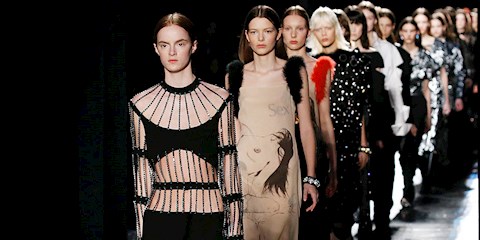 CHRISTOPHER KANE’DEN ORTOPEDİK AYAKKABI TASARIMI
