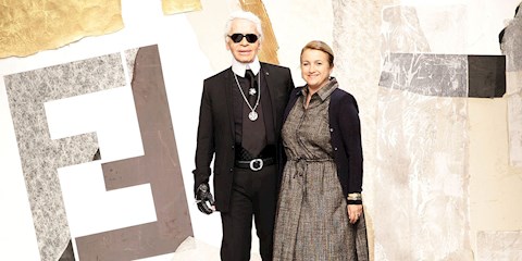 FENDI COUTURE DEFİLESİ KARL LAGERFELD’E İTHAF EDİLİYOR