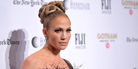 2 ARALIK HAFTASI ÜNLÜ STİLLERİ