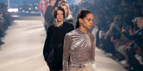PARİS MODA HAFTASI: ISABEL MARANT SONBAHAR-KIŞ 2022 DEFİLESİ