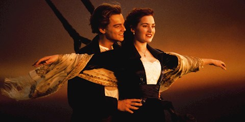 ELLE ÇALMA LİSTESİ: ROMANTİK ŞARKILAR