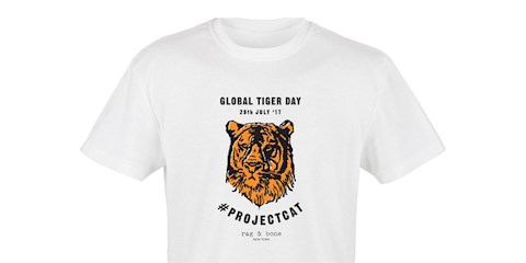 RAG & BONE KAPLANLARI KORUMAK İÇİN KOLLARINI SIVIYOR