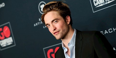 ROBERT PATTINSON DÜNYANIN EN GÜZEL ERKEĞİ SEÇİLDİ!