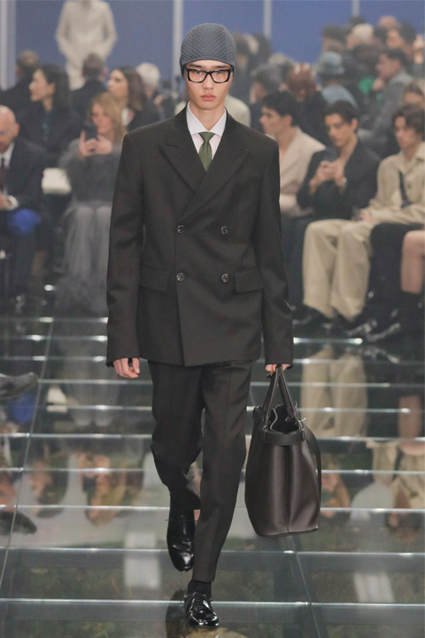 Milano Erkek Moda Haftası: Prada Sonbahar-Kış 2024 Defilesi / 10
