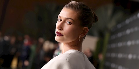 HAILEY BIEBER, WARDROBE.NYC İÇİN KAPSÜL KOLEKSİYON OLUŞTURDU