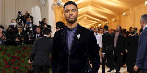 REGE-JEAN PAGE ‘BRIDGERTON’ SERİSİNE GERİ DÖNMÜYOR