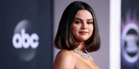 SELENA GOMEZ’İN SOSYAL İZOLASYON ÖNERİLERİ