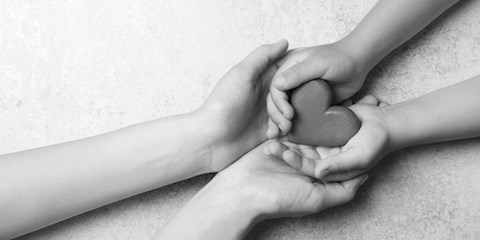 İZMİR İÇİN EL ELE