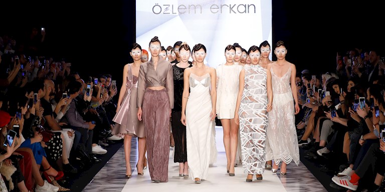 MBFWI 2018 ÖZLEM ERKAN DEFİLESİ