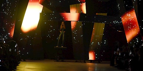 CANLI YAYIN: CELINE İLKBAHAR / YAZ 2021 DEFİLESİ