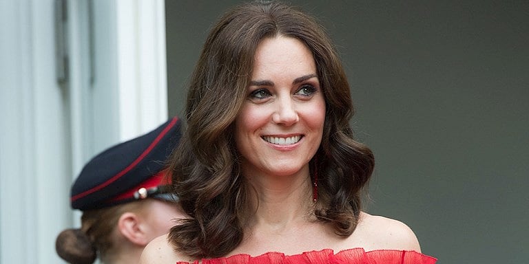 KATE MIDDLETON BU KEZ STİL DEĞİŞTİRDİ