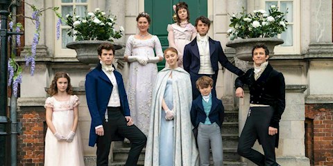 BRIDGERTON DİZİSİNDEN BEKLEDİĞİMİZ HABER GELDİ 