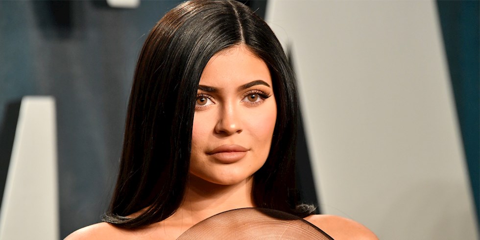 KYLIE JENNER'DAN CÖMERT BAĞIŞ