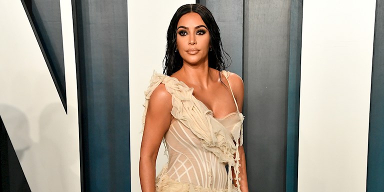 KIM KARDASHIAN’IN PEMBE ÇILGINLIĞI