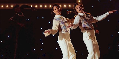 HARRY STYLES’IN YENİ MÜZİK VİDEOSUNDA BİR SÜRPRİZ VAR!