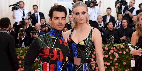 SOPHIE TURNER’IN JOE JONAS’A ULTİMATOMU