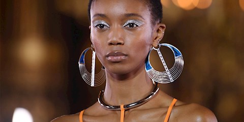 BALMAIN’İN ‘KARBON-NÖTR’ İŞBİRLİĞİ