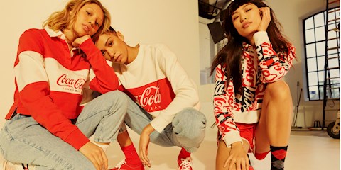 80'LER RÜZGARI: TOMMY X COCA-COLA