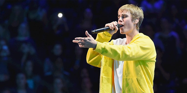 JUSTIN BIEBER MÜZİĞE DÖNÜYOR