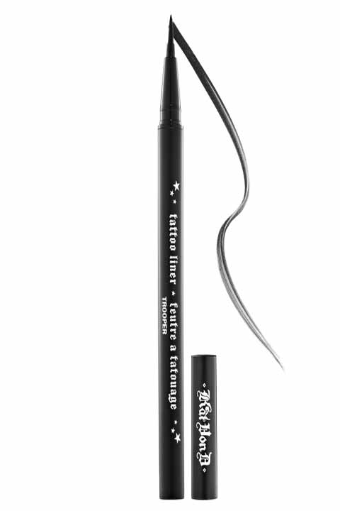 KUSURSUZ ÇİGİLER İÇİN EN İYİ 10 EYELINER / 1