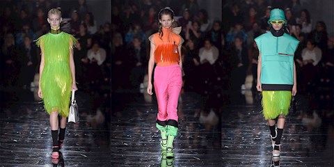 PRADA, NEONU GERİ GETİRİYOR