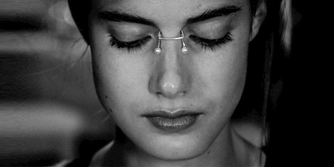 AMELİYATSIZ BURUN ESTETİĞİ MÜMKÜN!