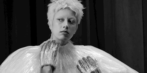 Terazi Burcunda Ay Tutulması