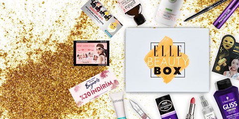 ELLE BEAUTY BOX BLOGGERLARIN RADARINDA  