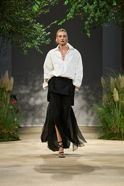 Milano Moda Haftası: Max Mara İlkbahar-Yaz 2024 Defilesi / 41