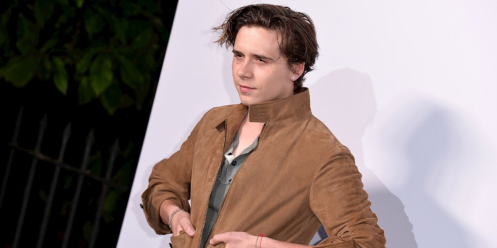 BROOKLYN BECKHAM NİŞANLISI NICOLA PELTZ İÇİN BİR DÖVME YAPTIRDI