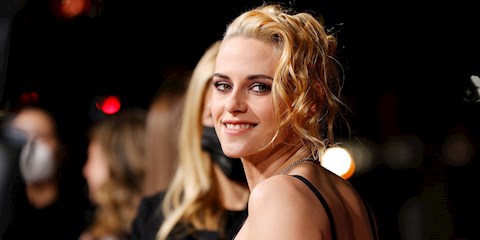 KRISTEN STEWART, PRENSES DIANA'NIN GELİNLİK SAHNESİNİ ÇEKMENİN NASIL HİSSETTİRDİĞİNİ ANLATTI