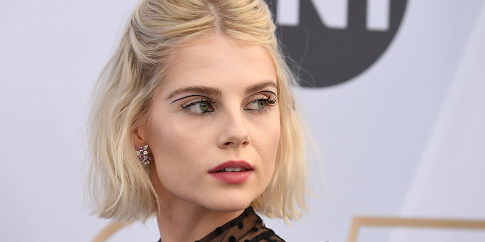 EN İYİ MAKYAJ ÖDÜLÜ LUCY BOYNTON’A GİTTİ