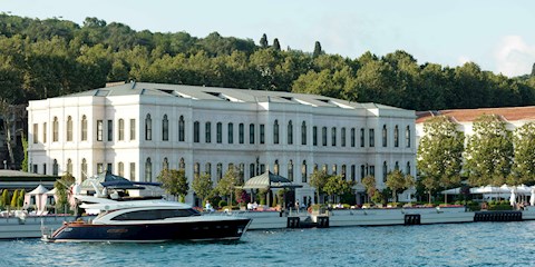 BABALAR GÜNÜ’NDE FOUR SEASONS HOTEL BOSPHORUS’TA RENGÂRENK UÇURTMALAR UÇACAK