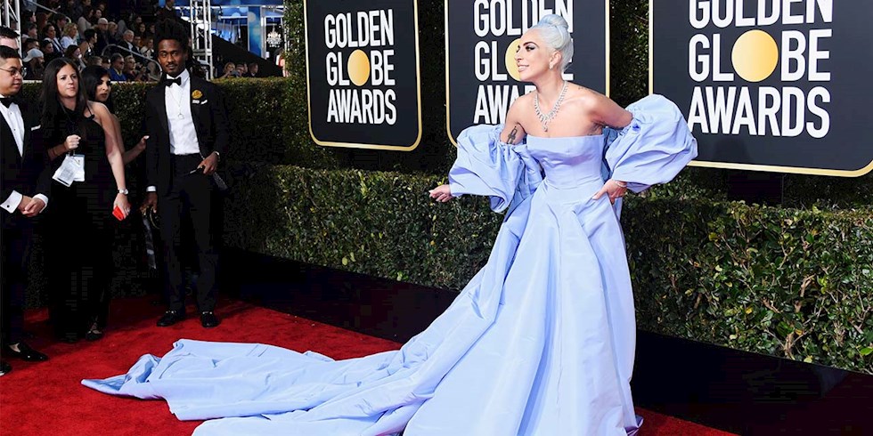 LADY GAGA’NIN GOLDEN GLOBES STİLİ