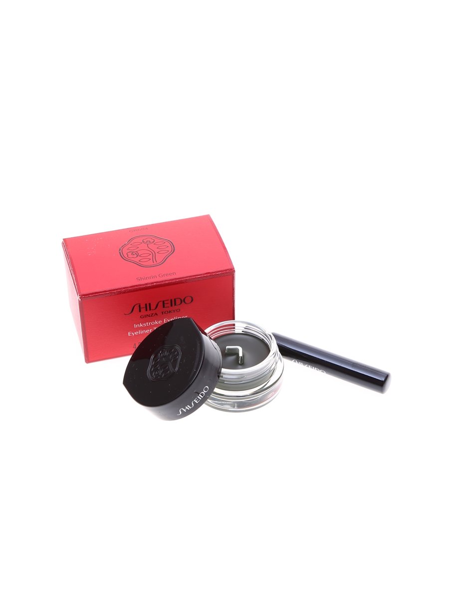 KUSURSUZ ÇİGİLER İÇİN EN İYİ 10 EYELINER / 8