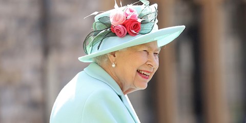 KRALİÇE II. ELIZABETH ÇOCUKLUK FOTOĞRAFINI PAYLAŞTI