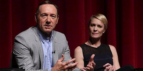 HOUSE OF CARDS SONA ERİYOR