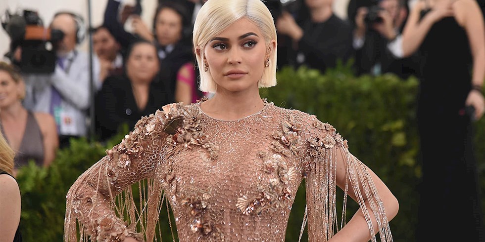 KYLIE JENNER INSTAGRAM REKORUNU KAYBETTİ
