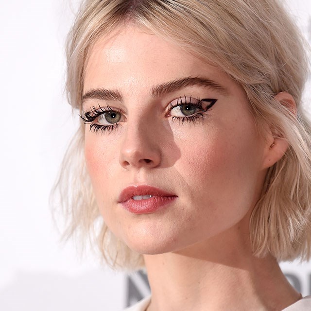 GÜZELLİKTE VINTAGE ESİNTİSİ