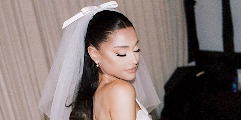 GELİNLER İÇİN 30 GÖZ ALICI SAÇ AKSESUARI