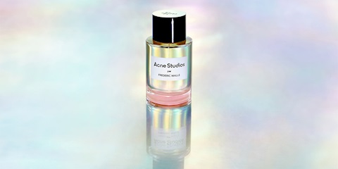 Acne Studios'un İlk Kokusu İle Tanışın