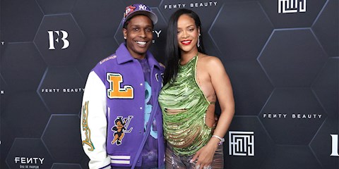 RIHANNA HAMİLELİĞİ HAKKINDA KONUŞTU