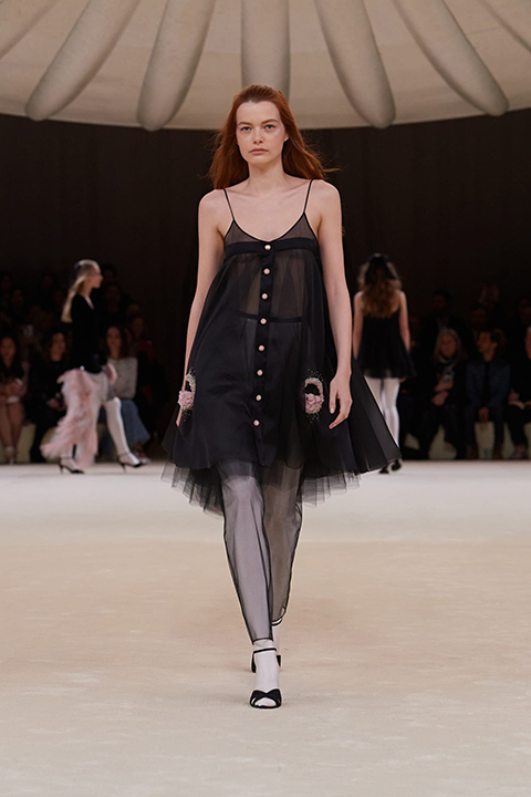 Chanel İlkbahar-Yaz 2024 Haute Couture Defilesi / 46