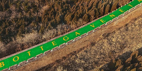 BOTTEGA VENETA'DAN ÇİN SEDDİ SÜRPRİZİ