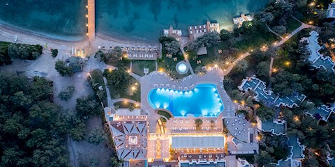 DOUBLETREE BY HILTON BODRUM IŞIL CLUB RESORT'TE DOLU DOLU BAYRAM