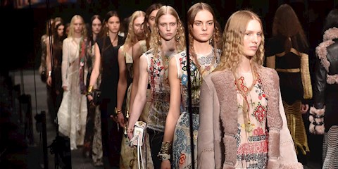 LONDRA MODA HAFTASI İLKBAHAR YAZ 2018 HAKKINDA BİLMENİZ GEREKENLER